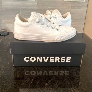 Kids youth converse size 12US